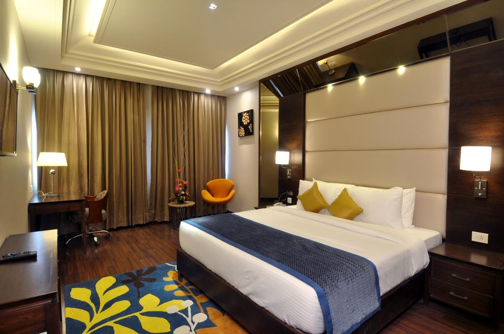 The Cove Hotel Panchkula Rom bilde