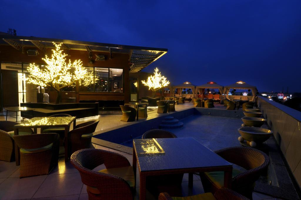 The Cove Hotel Panchkula Eksteriør bilde